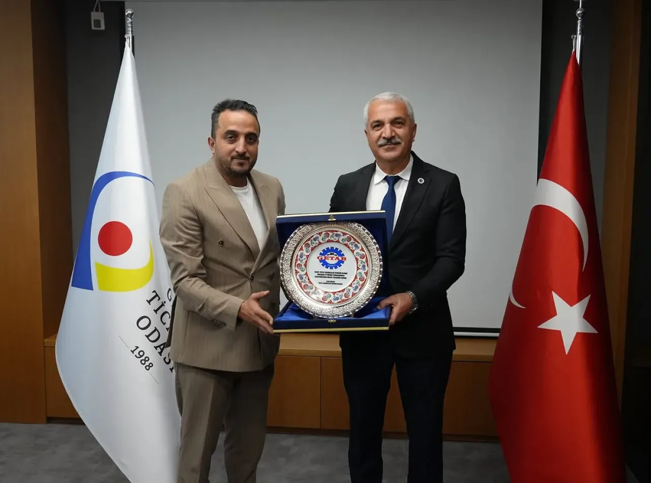 Gebze Ticaret Odası ile Toplu Taşımacılar Derneği Arasında İş Birliği Ziyareti Gebze Ticaret Odası ile Toplu Taşımacılar Derneği Arasında İş Birliği Ziyareti
