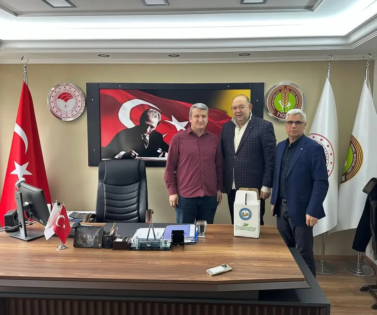Karacabey Ticaret Borsası Yeni TİGEM Müdürünü Ziyaret Etti Karacabey Ticaret Borsası Yeni TİGEM Müdürünü Ziyaret Etti