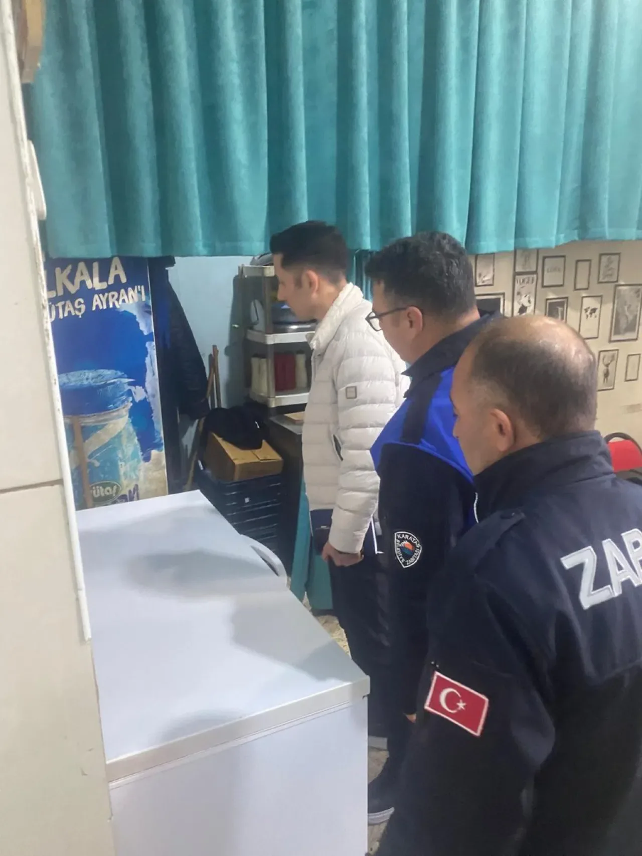 Karataş Belediyesi'nden Esnaf Lokantalarına Hijyen ve Fiyat Denetimi Karataş Belediyesi'nden Esnaf Lokantalarına Hijyen ve Fiyat Denetimi