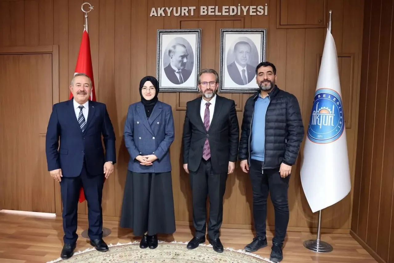 Akyurt AK Parti İlçe Başkanı Murat Yıldırım, Mamak İlçe Başkanı ile Belediye Başkanı Hilal Ayık'ı Ziyaret Etti Akyurt AK Parti İlçe Başkanı Murat Yıldırım, Mamak İlçe Başkanı ile Belediye Başkanı Hilal Ayık'ı Ziyaret Etti