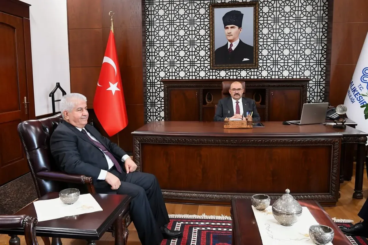 Balıkesir'e Yeni İl Milli Eğitim Müdürü Atandı Balıkesir'e Yeni İl Milli Eğitim Müdürü Atandı