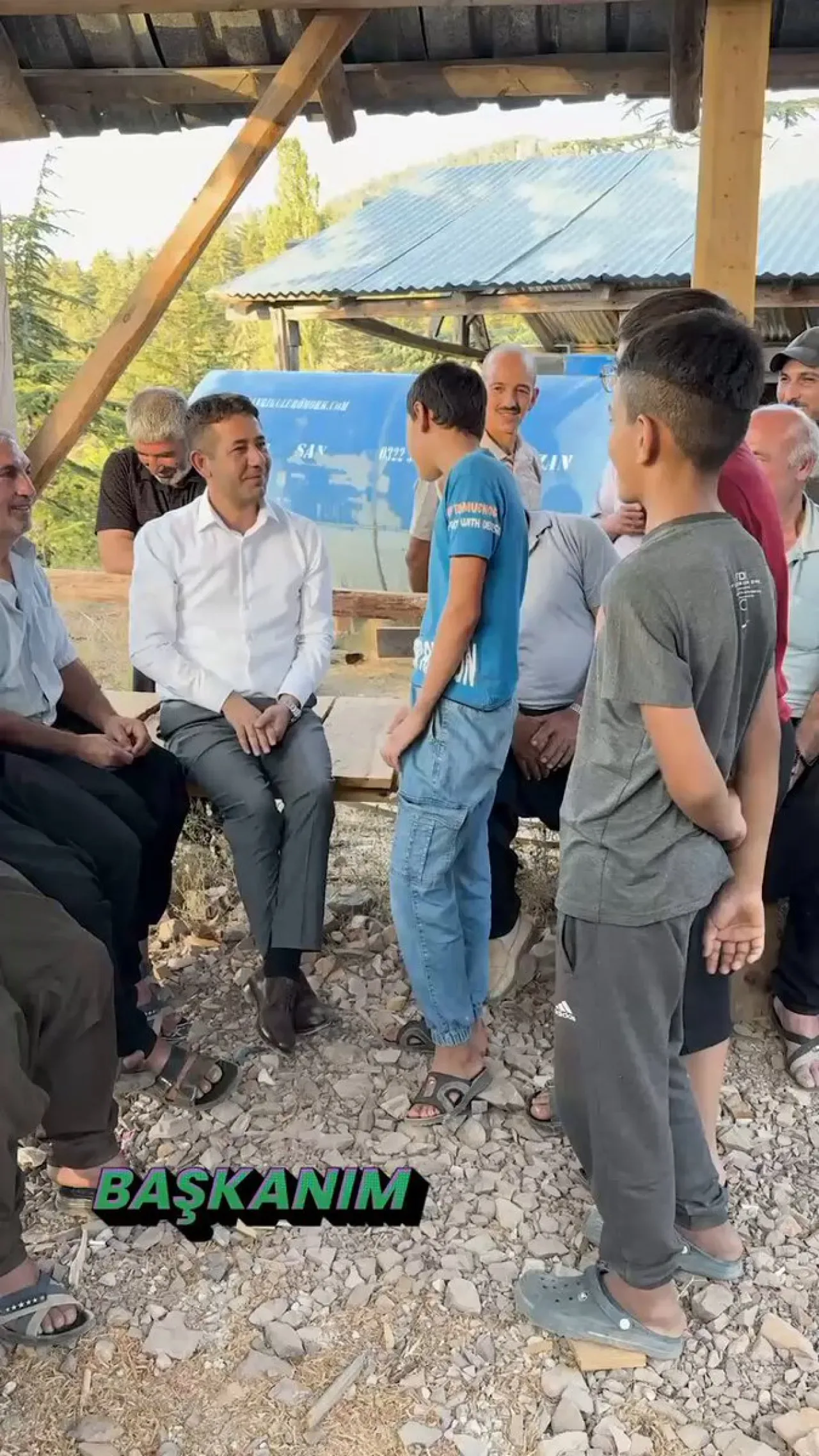 Feke Belediyesi'nden Gençlere Söz: "Evlatlarımız İstedi mi Gönülden Veriyoruz" Feke Belediyesi'nden Gençlere Söz: "Evlatlarımız İstedi mi Gönülden Veriyoruz"