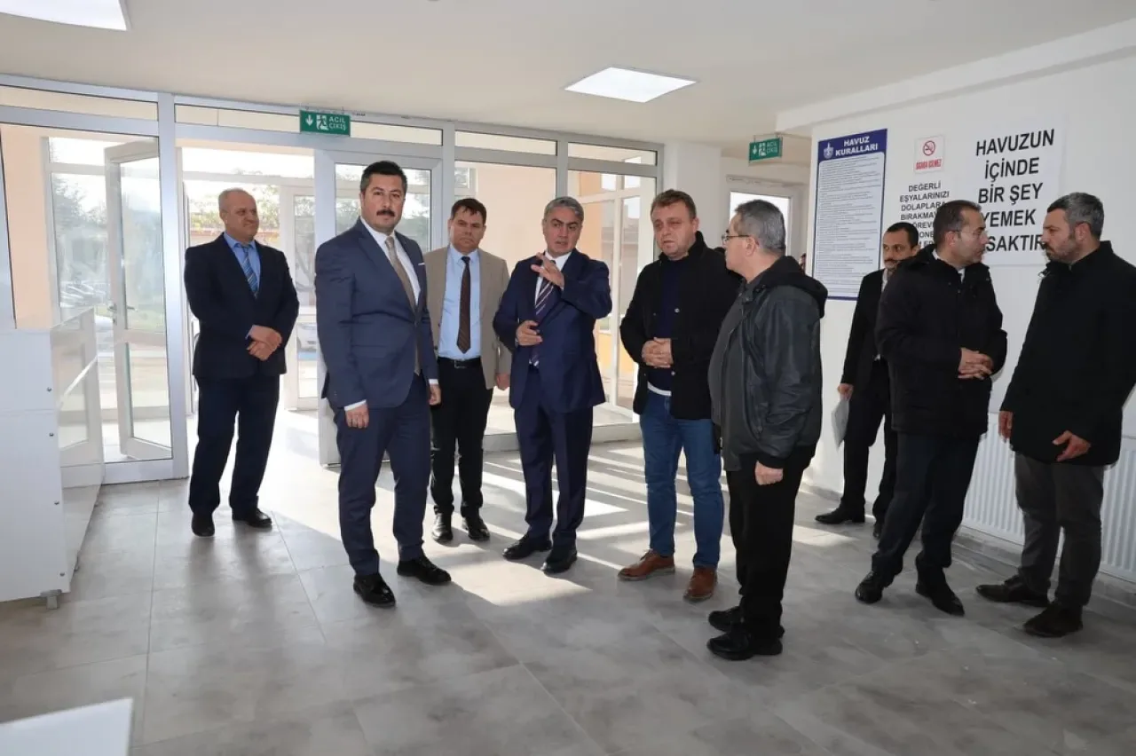 Yenişehir'de Kapalı Yüzme Havuzu Hizmete Açıldı Yenişehir'de Kapalı Yüzme Havuzu Hizmete Açıldı
