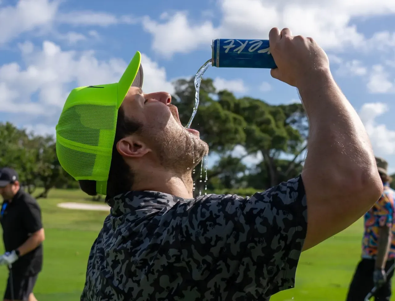 Golf Sahasında Gerçekleşen "Got Ship Rekt" Etkinliği Golf Sahasında Gerçekleşen "Got Ship Rekt" Etkinliği