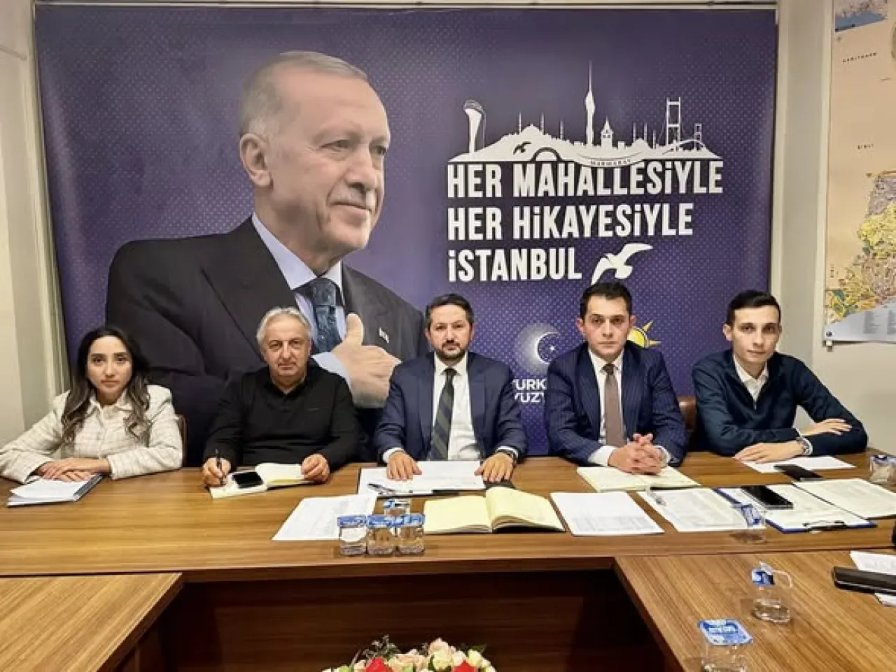 AK Parti Beşiktaş'ta Etkin Çalışma Dönemi Başlatıyor AK Parti Beşiktaş'ta Etkin Çalışma Dönemi Başlatıyor