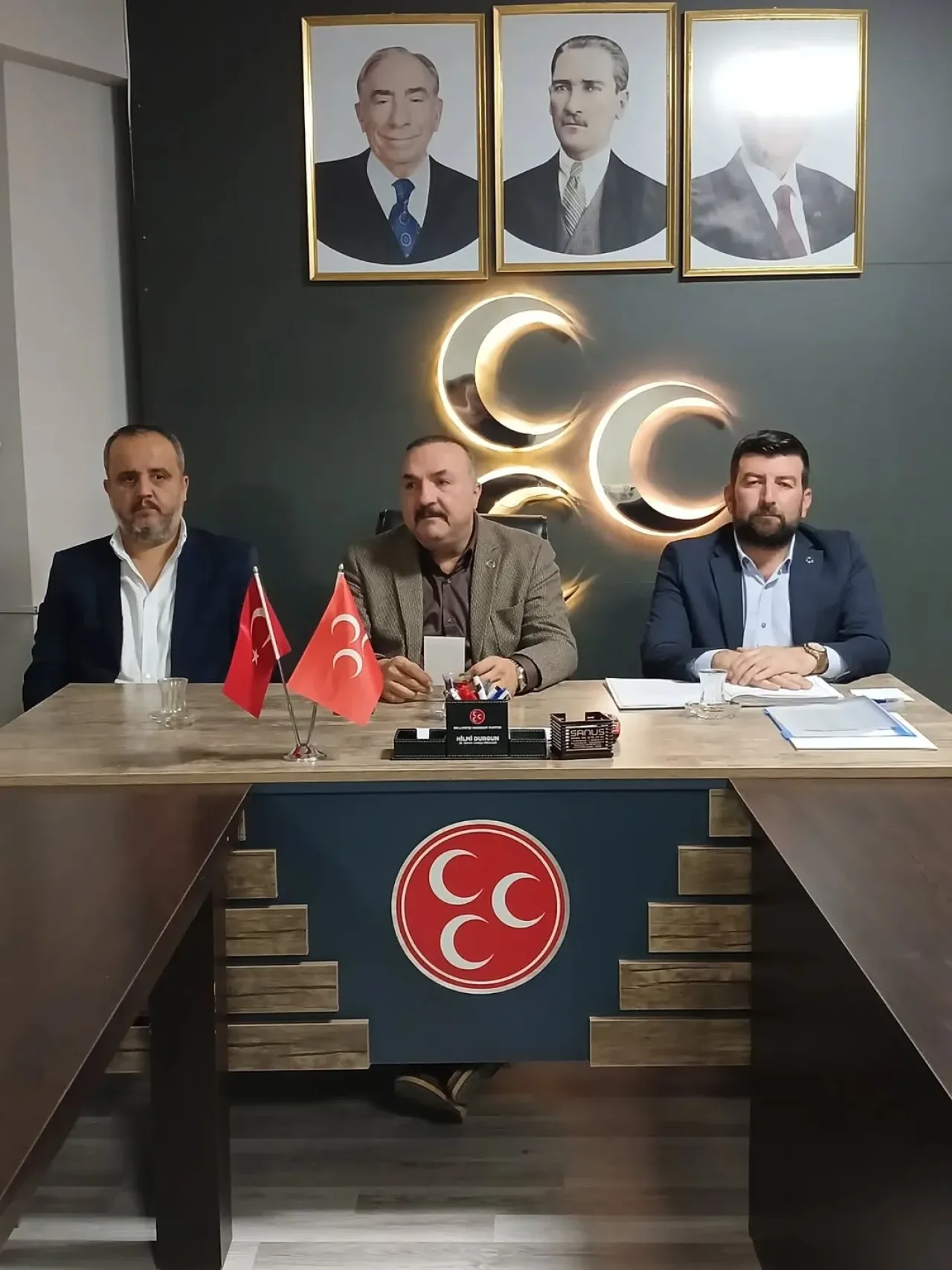 MHP Muratpaşa İlçe Başkanlığı Olağan Yönetim Kurulu Toplantısı Gerçekleştirdi MHP Muratpaşa İlçe Başkanlığı Olağan Yönetim Kurulu Toplantısı Gerçekleştirdi