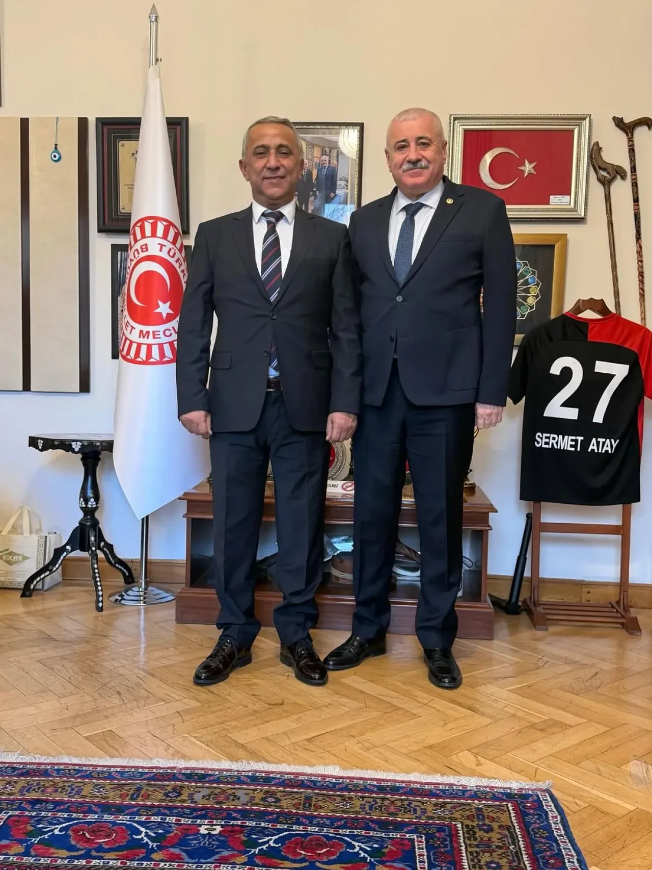 Gaziantep Milletvekili Sermet Atay, İl Tarım Müdürü İbrahim Sağlam'ı Kabul Etti Gaziantep Milletvekili Sermet Atay, İl Tarım Müdürü İbrahim Sağlam'ı Kabul Etti