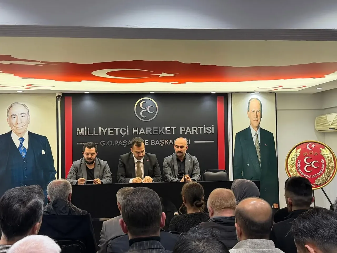 MHP Gaziosmanpaşa'da İlçe Yönetim Toplantısı Yapıldı MHP Gaziosmanpaşa'da İlçe Yönetim Toplantısı Yapıldı