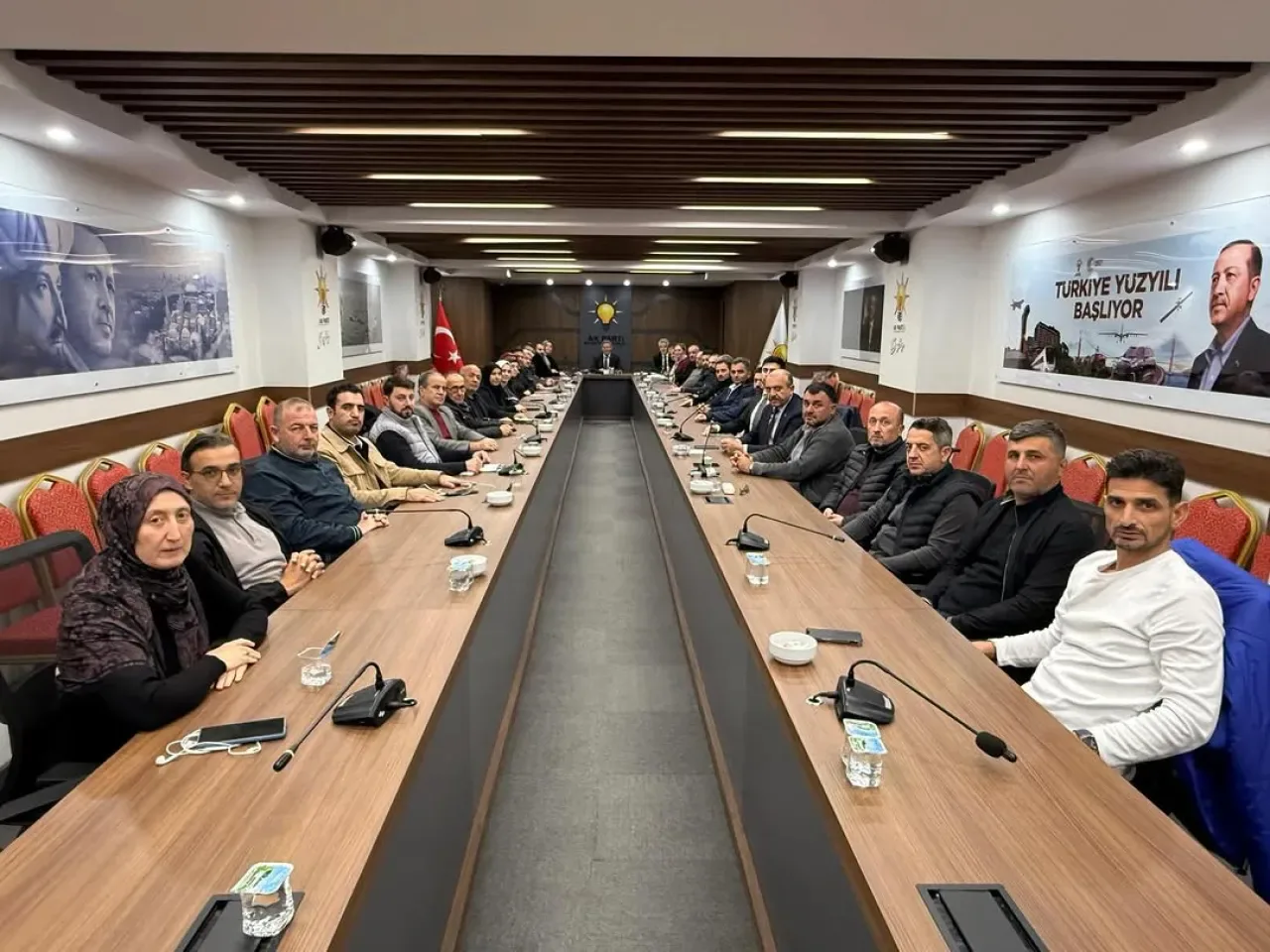 AK Parti Beykoz İlçe Başkanlığı Olağan Toplantısını Gerçekleştirdi AK Parti Beykoz İlçe Başkanlığı Olağan Toplantısını Gerçekleştirdi