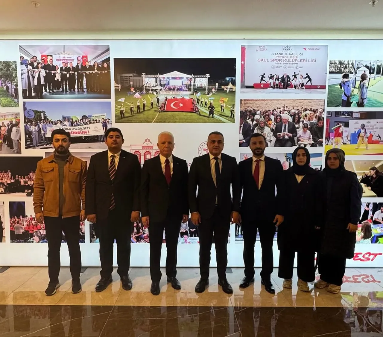 Küçükçekmece'de Gençler İçin Ruh Sağlığı Festivali Düzenlendi Küçükçekmece'de Gençler İçin Ruh Sağlığı Festivali Düzenlendi
