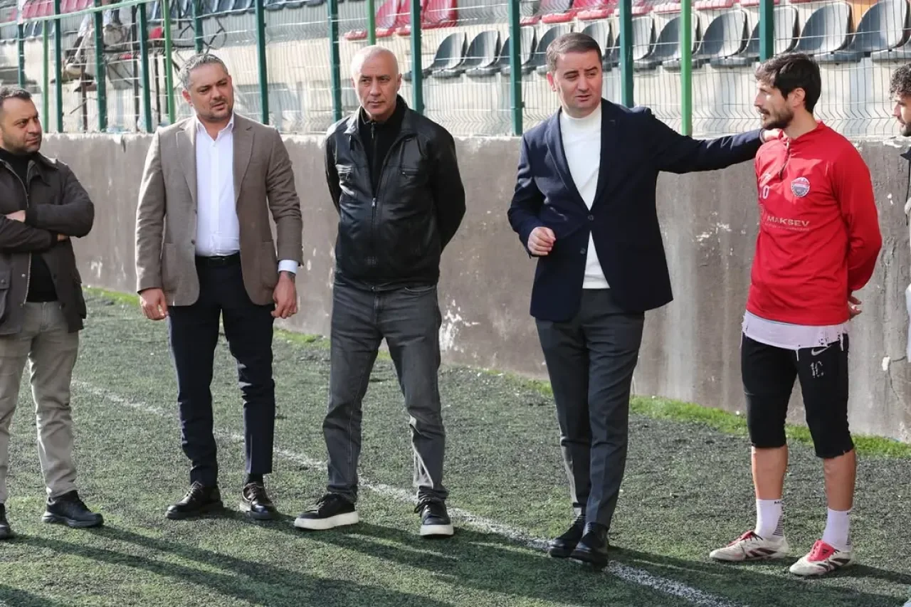 Maltepespor, Sultanbeyli Belediyespor Galibiyetinin Ardından Sahada Maltepespor, Sultanbeyli Belediyespor Galibiyetinin Ardından Sahada