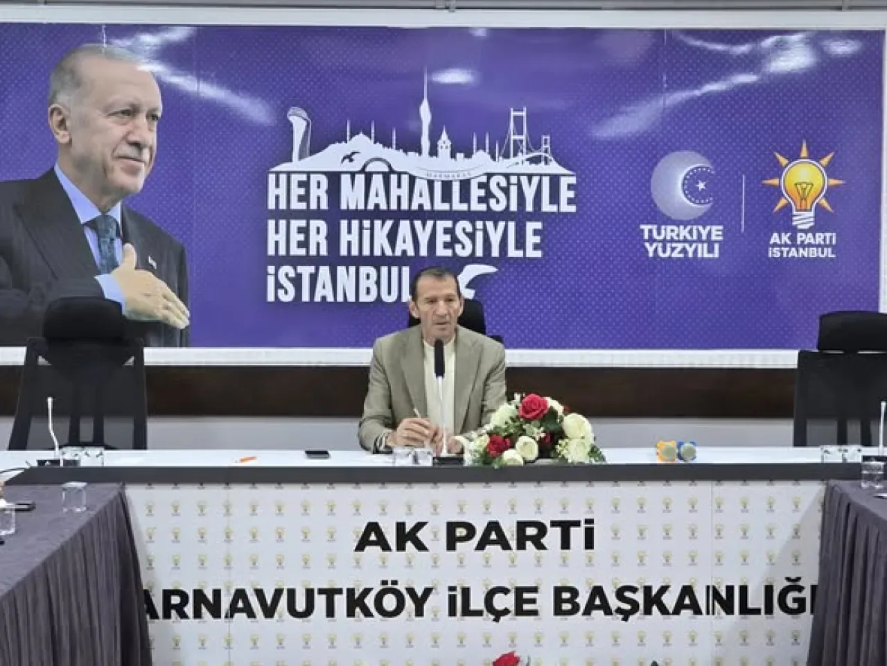AK Parti Arnavutköy İlçe Başkanlığı'nda Haftalık Değerlendirme Toplantısı Yapıldı AK Parti Arnavutköy İlçe Başkanlığı'nda Haftalık Değerlendirme Toplantısı Yapıldı