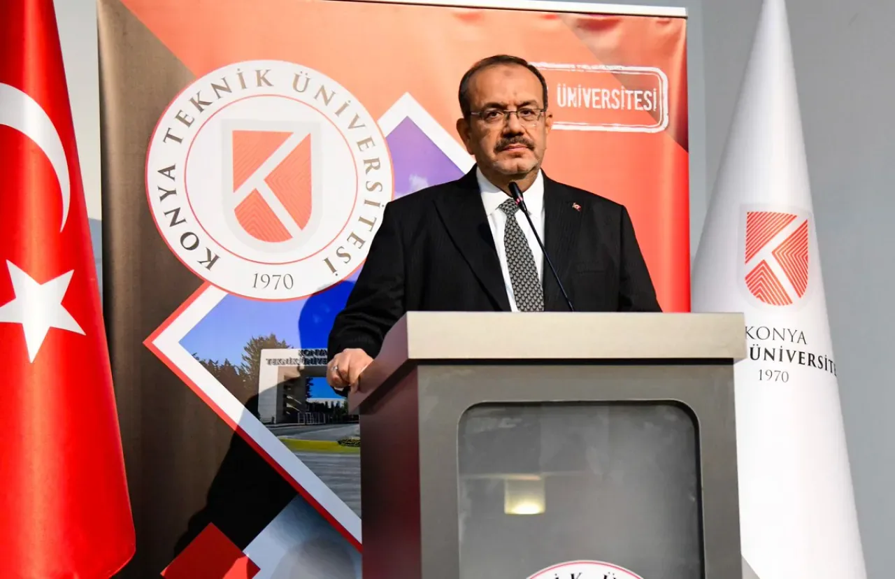 KTÜN'de Geleneksel ALFA Etkinliği ile Öğrenciler Sektör Profesyonelleri ile Buluştu KTÜN'de Geleneksel ALFA Etkinliği ile Öğrenciler Sektör Profesyonelleri ile Buluştu