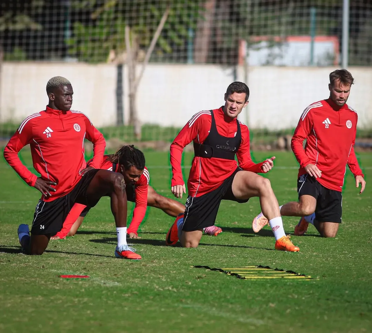 Antalyaspor, Silifke Belediye Spor Maçı Hazırlıklarına Başladı Antalyaspor, Silifke Belediye Spor Maçı Hazırlıklarına Başladı