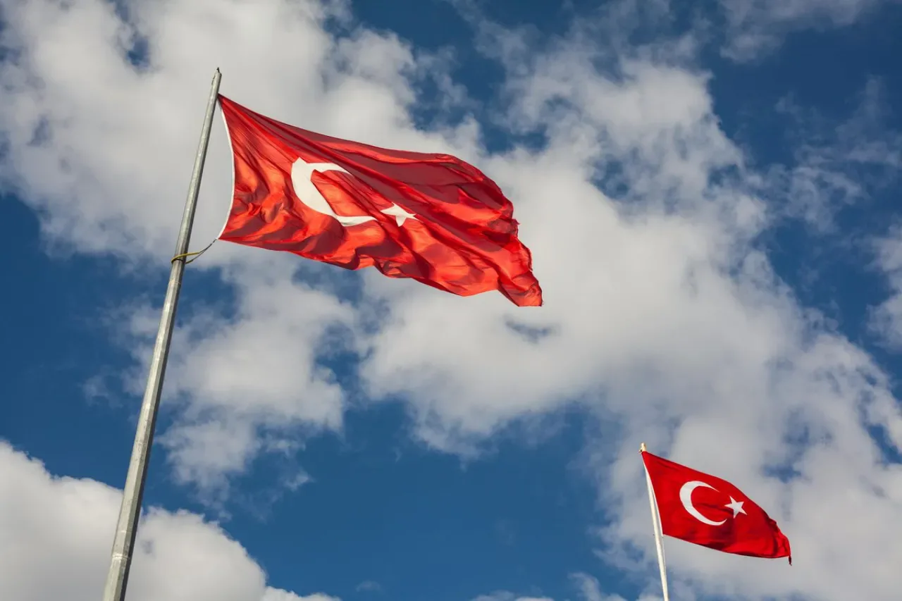 Türkiye, OECD'nin En Hızlı Büyüyen Ekonomileri Arasında Dördüncü Sırada Türkiye, OECD'nin En Hızlı Büyüyen Ekonomileri Arasında Dördüncü Sırada