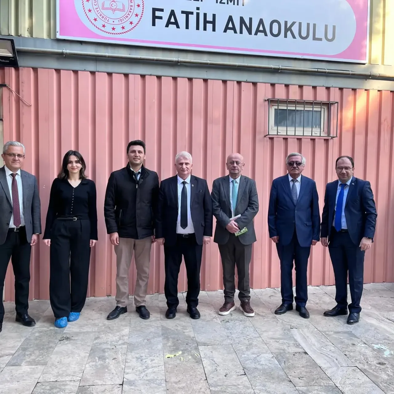 İzmit İlçe Milli Eğitim Müdürü'nden Fatih Anaokulu'na Hayırlı Olsun Ziyareti İzmit İlçe Milli Eğitim Müdürü'nden Fatih Anaokulu'na Hayırlı Olsun Ziyareti