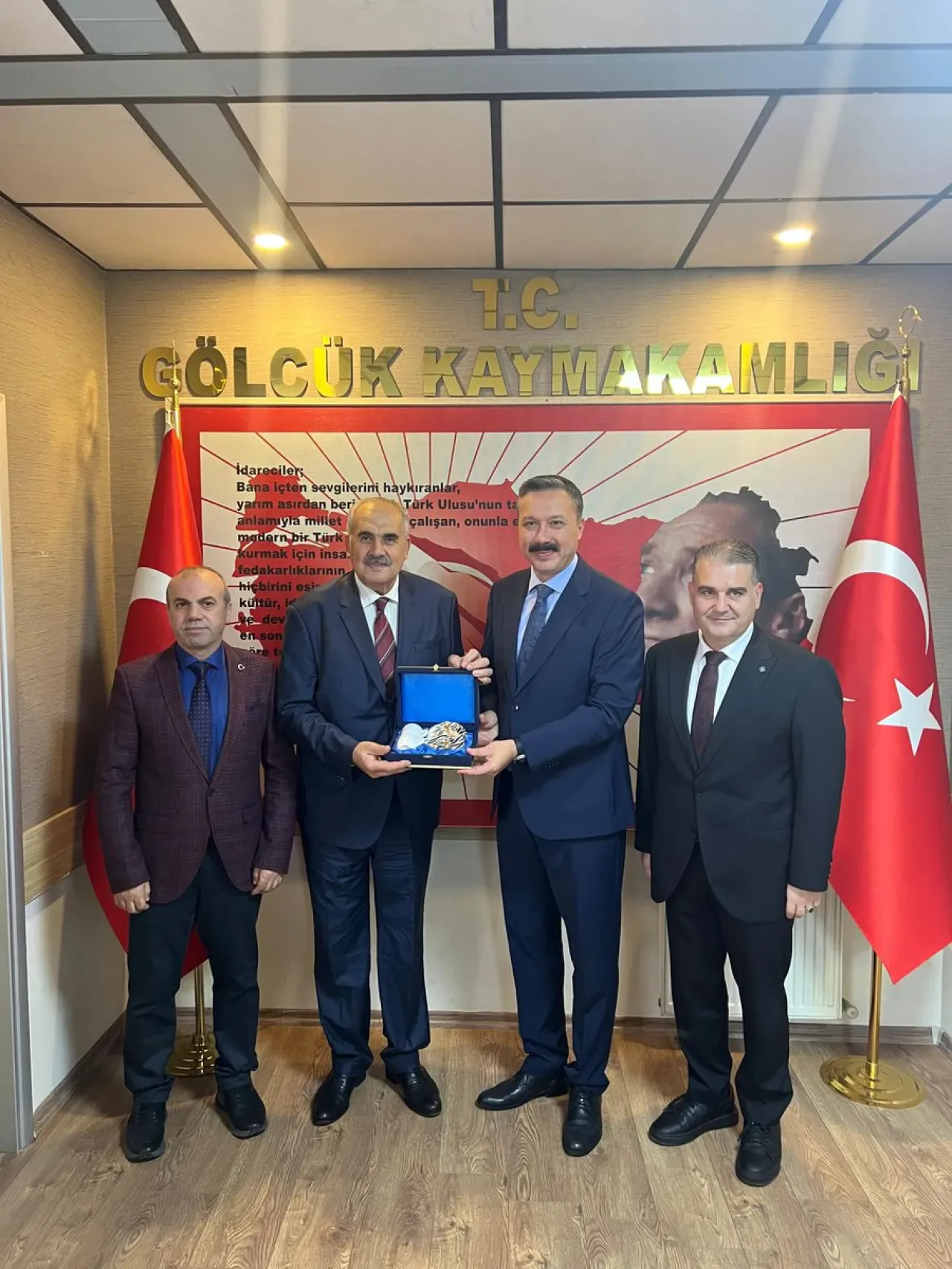 Gölcük Kaymakamlığı'na Sivil Toplum Ziyareti Gölcük Kaymakamlığı'na Sivil Toplum Ziyareti