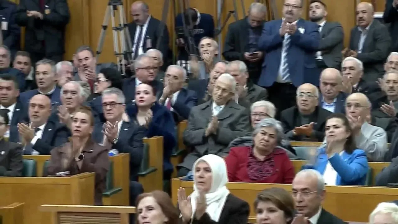İYİ Parti Arnavutköy İlçe Başkanı TBMM Grup Toplantısında: "Şaşırmadık" İYİ Parti Arnavutköy İlçe Başkanı TBMM Grup Toplantısında: "Şaşırmadık"