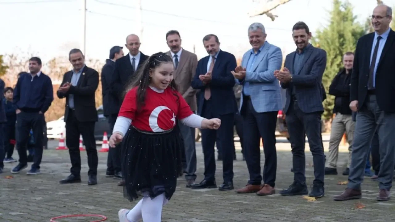 Gürsu Belediye Başkanı Mustafa Işık, Kumlukalan Özel Eğitim Okulu'nu Ziyaret Etti Gürsu Belediye Başkanı Mustafa Işık, Kumlukalan Özel Eğitim Okulu'nu Ziyaret Etti