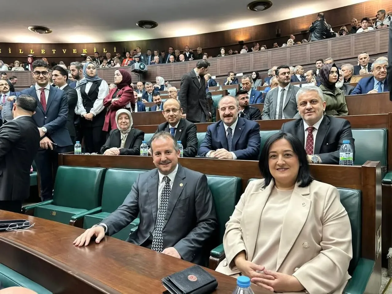 AK Parti Bursa Milletvekili Refik Özen'den Grup Toplantısı Açıklaması AK Parti Bursa Milletvekili Refik Özen'den Grup Toplantısı Açıklaması
