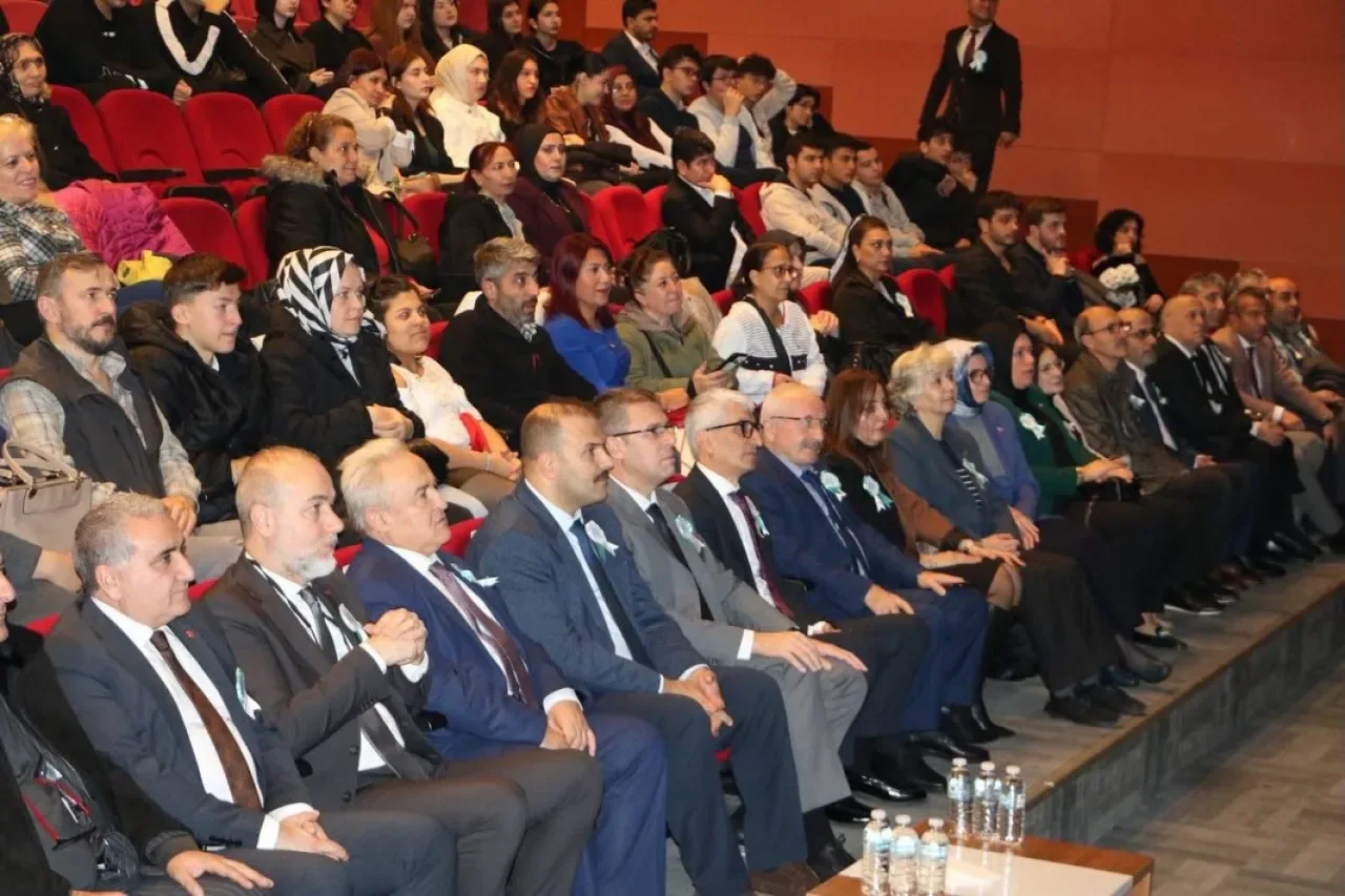Avcılar'da 3 Aralık Dünya Engelliler Günü Anlamlı Bir Etkinlikle Kutlandı Avcılar'da 3 Aralık Dünya Engelliler Günü Anlamlı Bir Etkinlikle Kutlandı