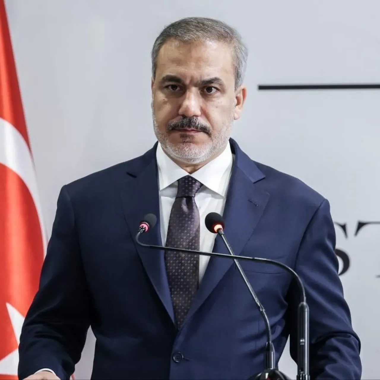 Karadeniz'deki Gemi Saldırıları Dışişleri Bakanı Fidan'ı Endişelendiriyor Karadeniz'deki Gemi Saldırıları Dışişleri Bakanı Fidan'ı Endişelendiriyor