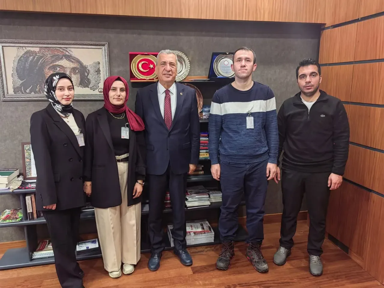 KPSS'de Başarılı Öğretmenler Mülakat Engelini Meclis'e Taşıdı KPSS'de Başarılı Öğretmenler Mülakat Engelini Meclis'e Taşıdı