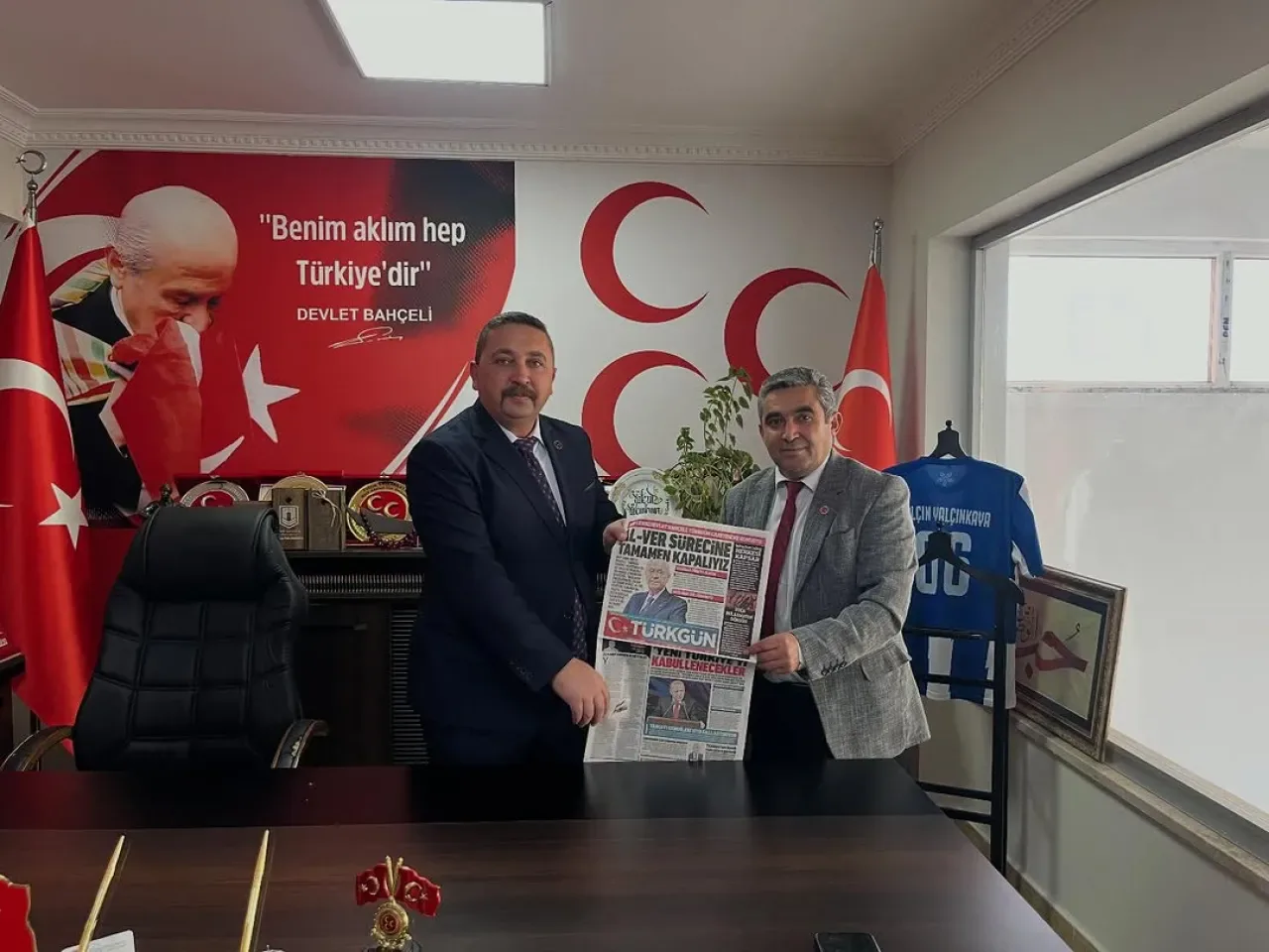 Akyurt MHP İlçe Başkanı Yalçınkaya, Mahalle Muhtarı Keyvanoğlu'nu Ağırladı Akyurt MHP İlçe Başkanı Yalçınkaya, Mahalle Muhtarı Keyvanoğlu'nu Ağırladı