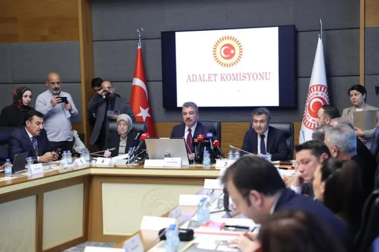 TBMM Adalet Komisyonu'nda Yeni Yargı Paketi Görüşmeleri Başladı TBMM Adalet Komisyonu'nda Yeni Yargı Paketi Görüşmeleri Başladı