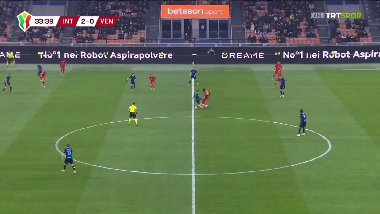 Marcus Thuram'dan Köşeye Şık Vuruşla Gol Marcus Thuram'dan Köşeye Şık Vuruşla Gol