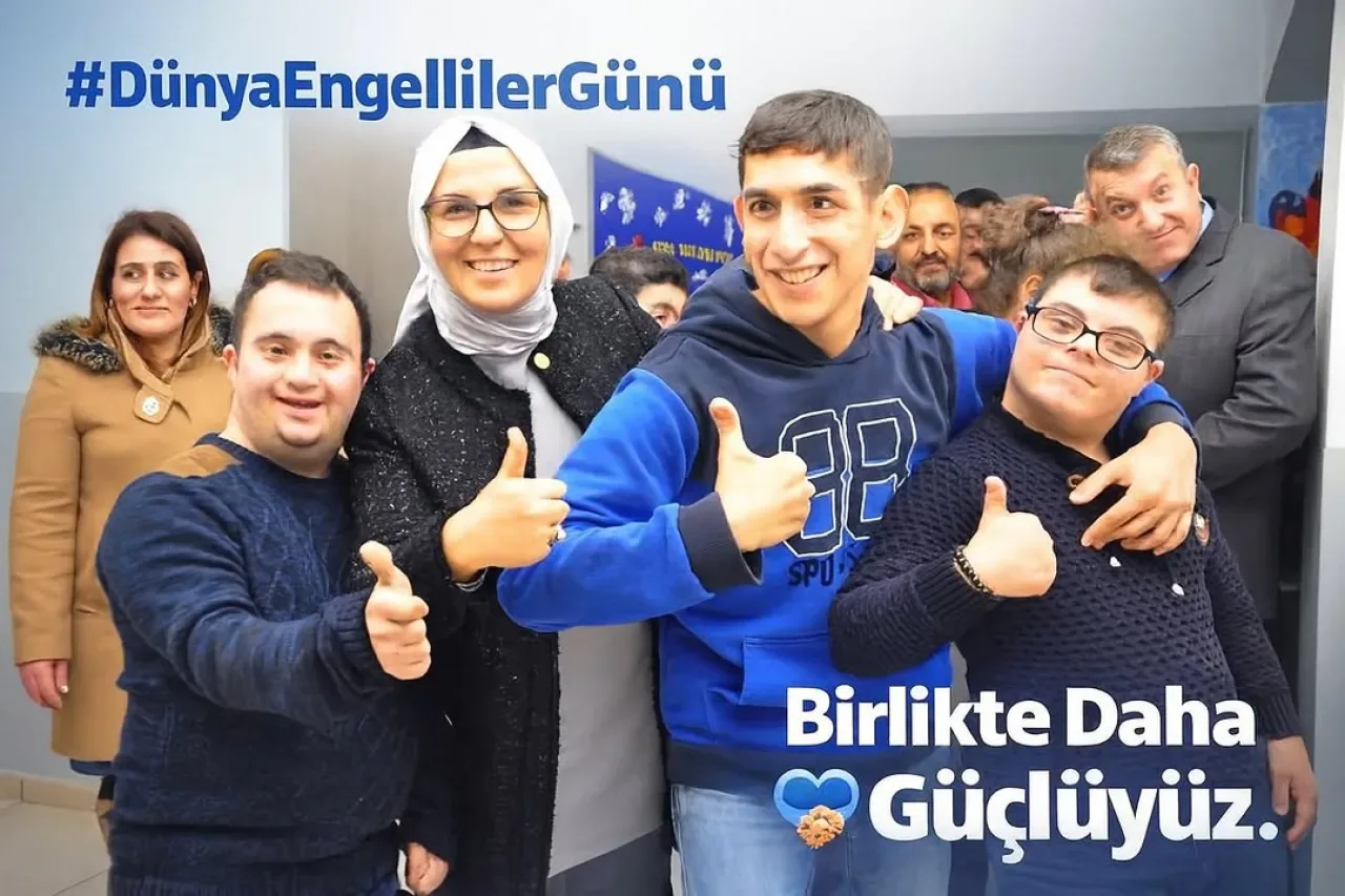 AK Partili KATIRCIOĞLU'ndan 3 Aralık Dünya Engelliler Günü Mesajı: "Eşit Fırsatlar İçin Sorumluluk Hepimizin" AK Partili KATIRCIOĞLU'ndan 3 Aralık Dünya Engelliler Günü Mesajı: "Eşit Fırsatlar İçin Sorumluluk Hepimizin"