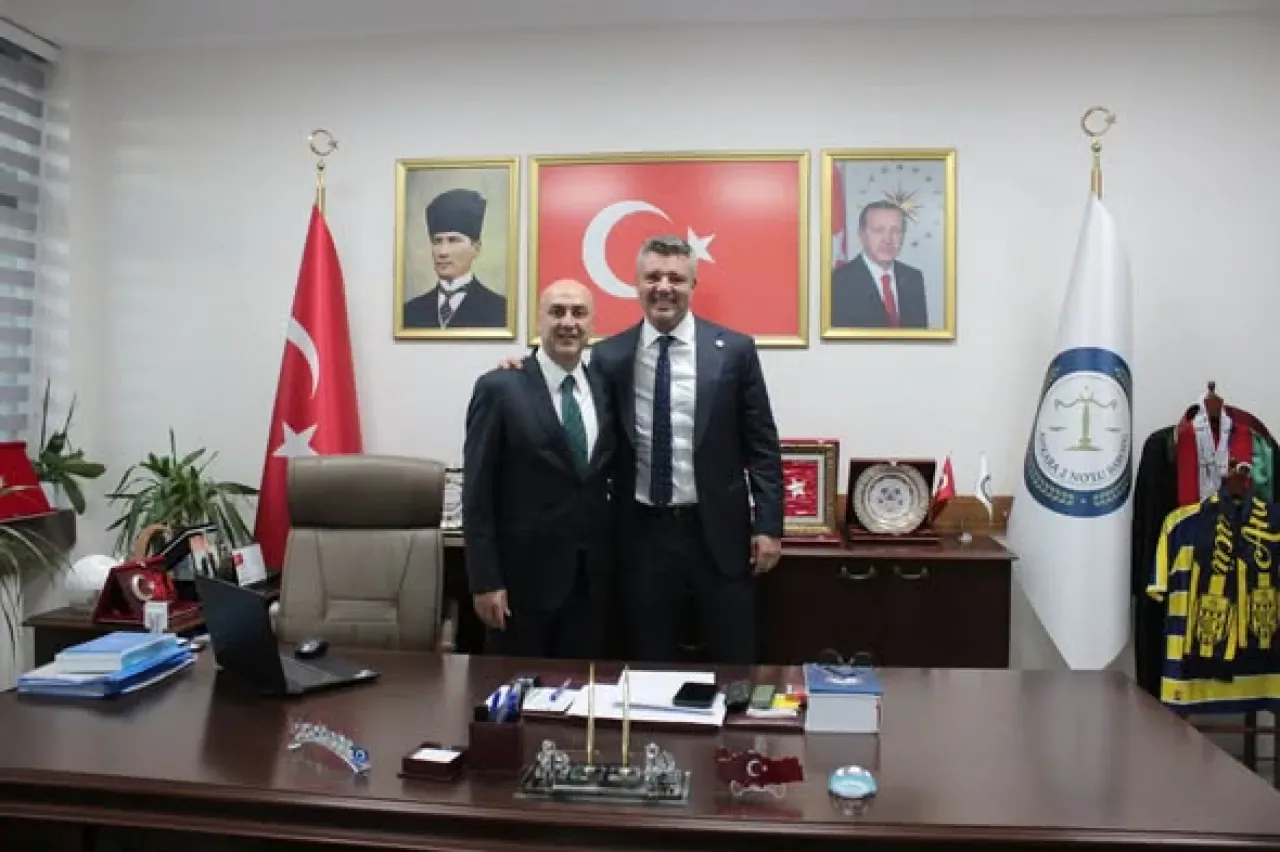 Fenerbahçe Başkanı Sadettin Saran'dan Ankara 2 Nolu Barosu'na Ziyaret Fenerbahçe Başkanı Sadettin Saran'dan Ankara 2 Nolu Barosu'na Ziyaret