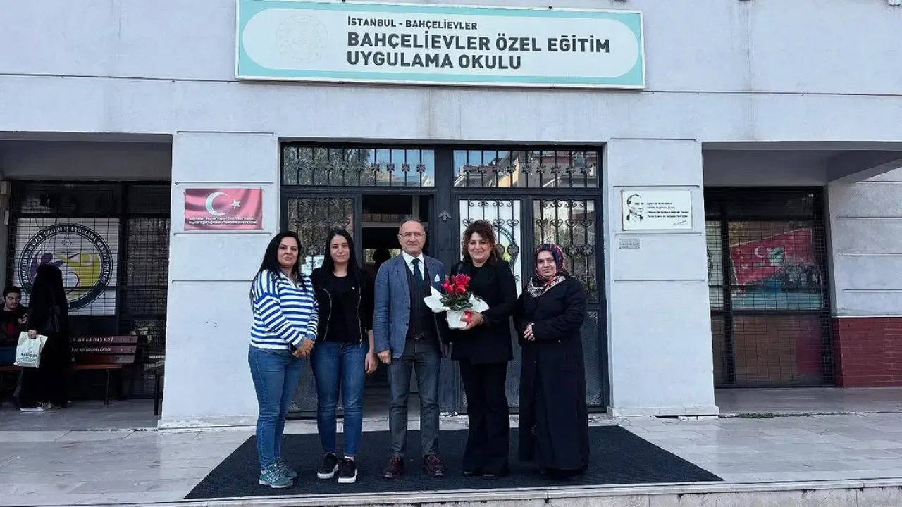 Bahçelievler'de 3 Aralık Dünya Engelliler Günü'nde Anlamlı Ziyaret Bahçelievler'de 3 Aralık Dünya Engelliler Günü'nde Anlamlı Ziyaret