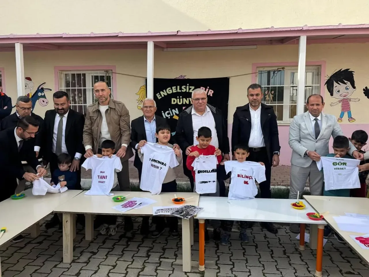 Kumluca'da Dünya Engelliler Günü'nde Anlamlı Etkinlik Kumluca'da Dünya Engelliler Günü'nde Anlamlı Etkinlik