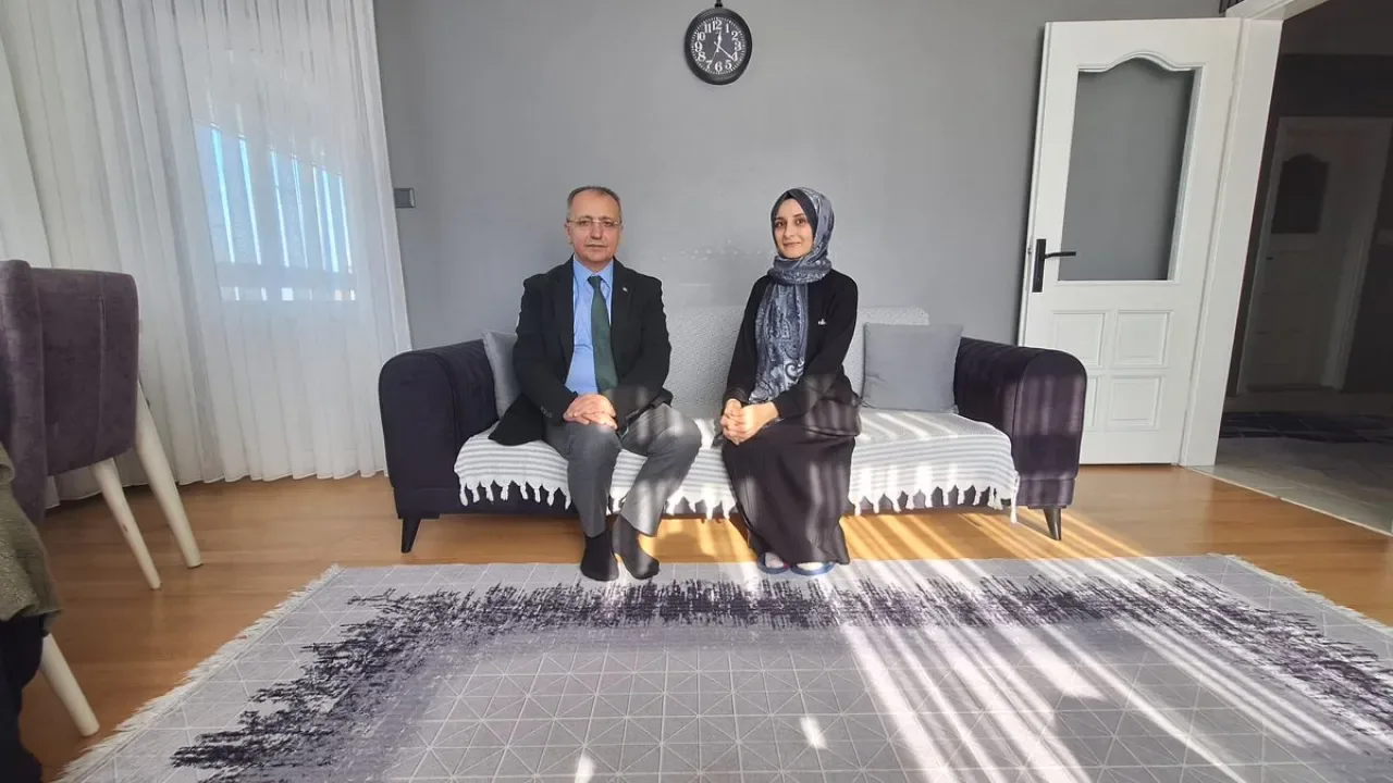 Ümraniye Kaymakamı Yüksel Çelik, Ailemiz İstanbul Projesi Kapsamında Aile Ziyaretleri Gerçekleştirdi Ümraniye Kaymakamı Yüksel Çelik, Ailemiz İstanbul Projesi Kapsamında Aile Ziyaretleri Gerçekleştirdi