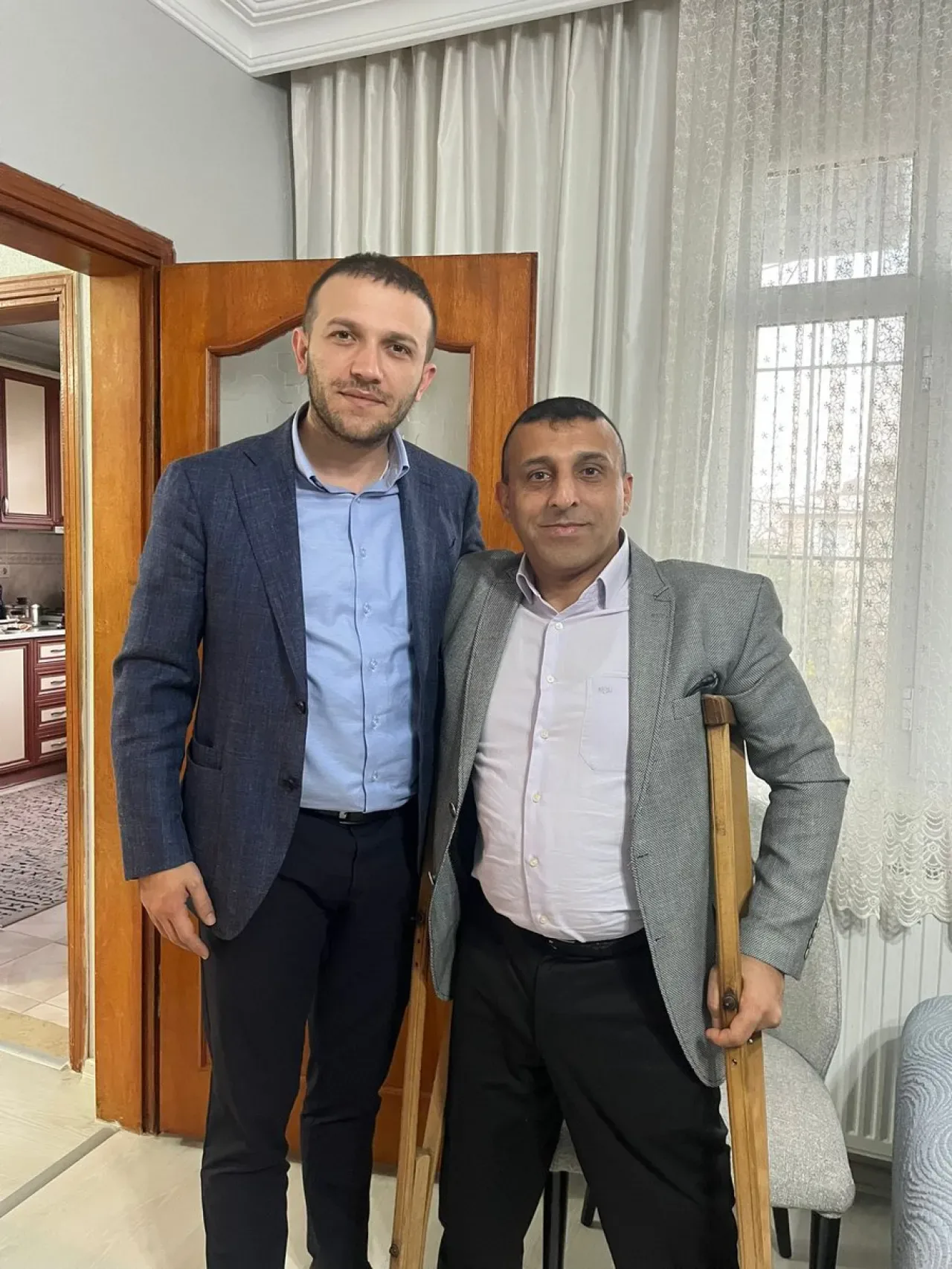 AK Parti Beyoğlu Engelliler Komisyonu Başkanı Orhan Teker, Evinde Ziyaret Edildi AK Parti Beyoğlu Engelliler Komisyonu Başkanı Orhan Teker, Evinde Ziyaret Edildi