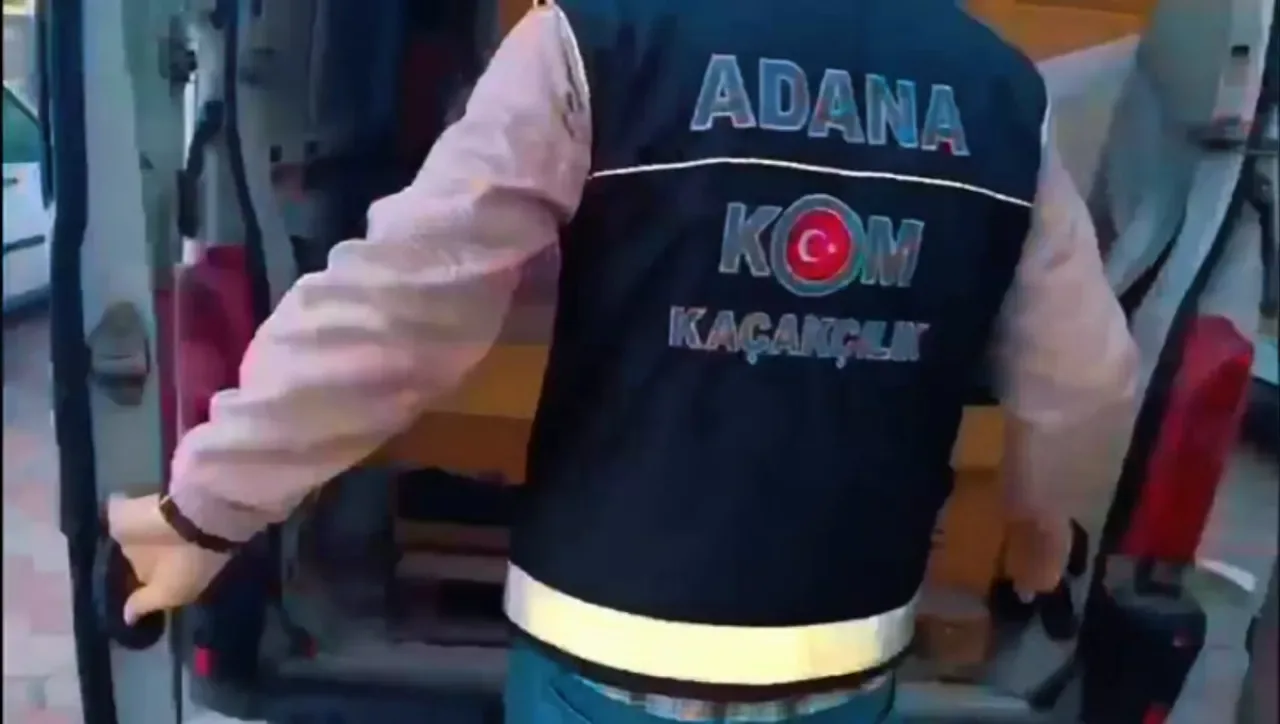 81 İlde Kaçak ve Sahte Alkole Büyük Operasyon: 151 Bin 800 Şişe Ele Geçirildi 81 İlde Kaçak ve Sahte Alkole Büyük Operasyon: 151 Bin 800 Şişe Ele Geçirildi