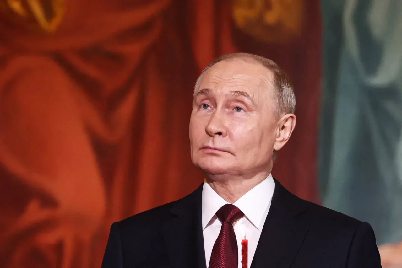 Rusya Devlet Başkanı Putin'den Donbass Açıklaması: "Mutlaka Ele Geçirilecek" Rusya Devlet Başkanı Putin'den Donbass Açıklaması: "Mutlaka Ele Geçirilecek"