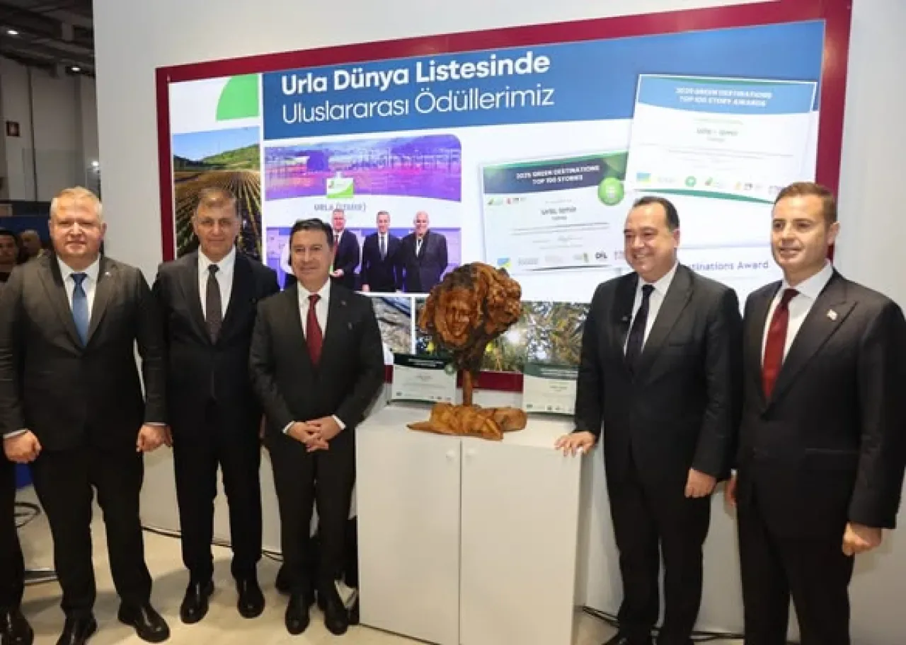 Urla Belediyesi, Büyükşehir Belediye Başkanlarını Ağırladı Urla Belediyesi, Büyükşehir Belediye Başkanlarını Ağırladı