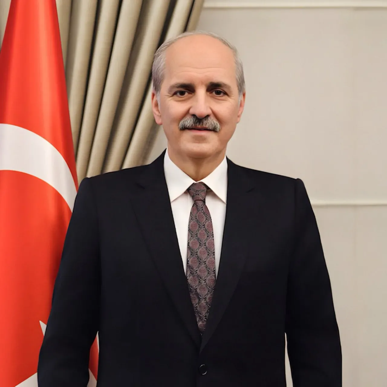 Numan Kurtulmuş: "Bin Düşünüp Bir Konuşmanın Gerektiği Günlere Giriyoruz" Numan Kurtulmuş: "Bin Düşünüp Bir Konuşmanın Gerektiği Günlere Giriyoruz"