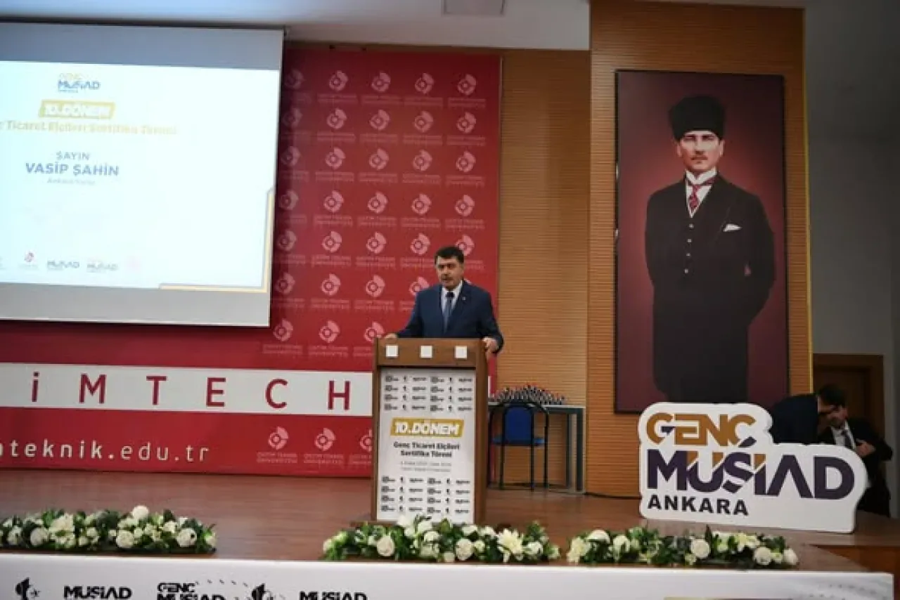 Ankara Valisi Vasip Şahin, Genç MÜSİAD Üyelerinin Sertifika Töreninde Konuştu Ankara Valisi Vasip Şahin, Genç MÜSİAD Üyelerinin Sertifika Töreninde Konuştu