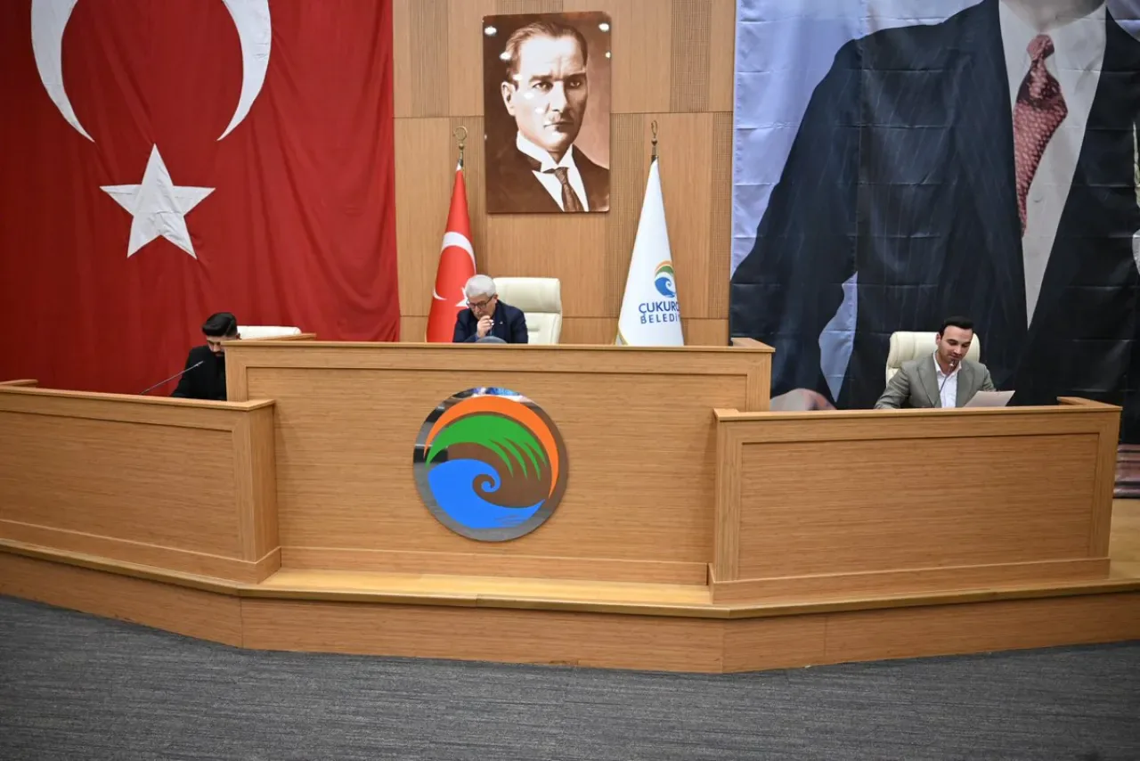 Çukurova Belediyesi Aralık Ayı Meclis Toplantılarını Tamamladı Çukurova Belediyesi Aralık Ayı Meclis Toplantılarını Tamamladı