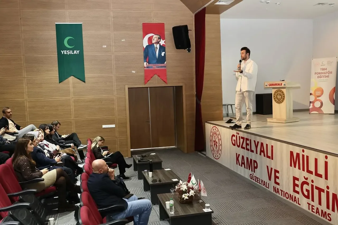 Beykoz'da Bağımlılıkla Mücadele ve Sağlıklı Yaşam Eğitimi Gerçekleştirildi Beykoz'da Bağımlılıkla Mücadele ve Sağlıklı Yaşam Eğitimi Gerçekleştirildi