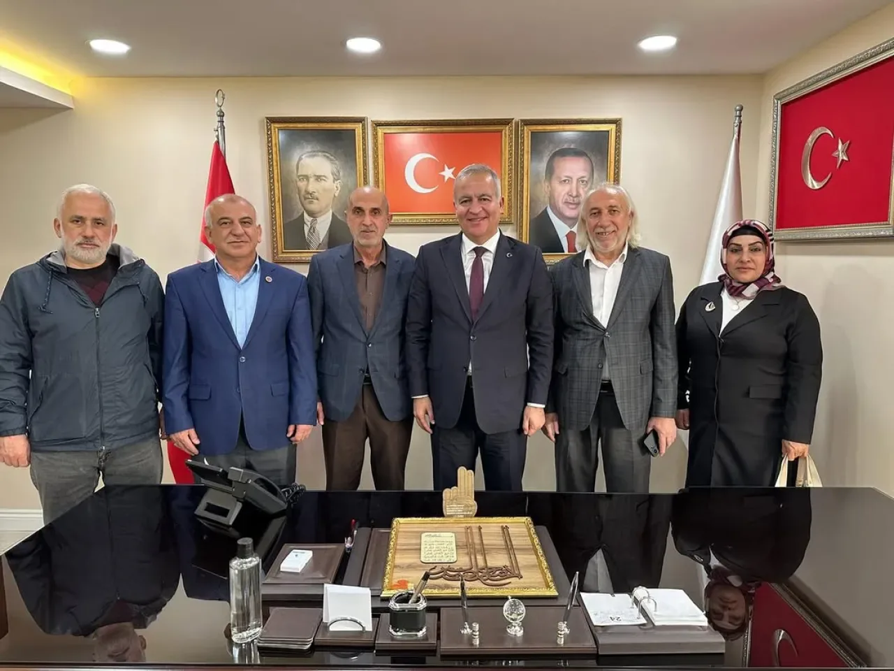 AK Parti Gaziosmanpaşa, İHH İlçe Başkanlığı'nı Ağırladı AK Parti Gaziosmanpaşa, İHH İlçe Başkanlığı'nı Ağırladı