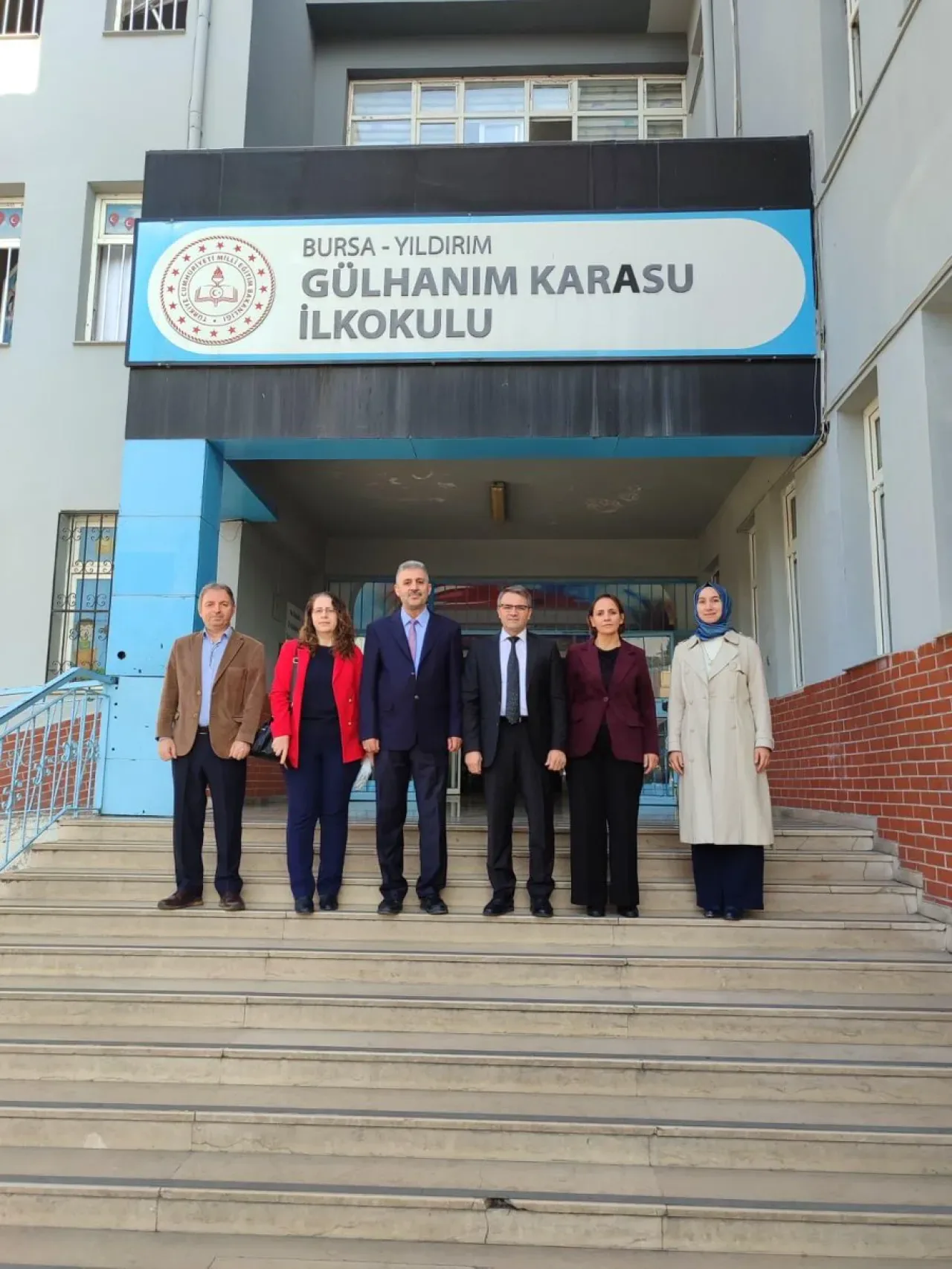 Bursa Yıldırım'da Dünya Engelliler Günü'nde Anlamlı Ziyaret Bursa Yıldırım'da Dünya Engelliler Günü'nde Anlamlı Ziyaret