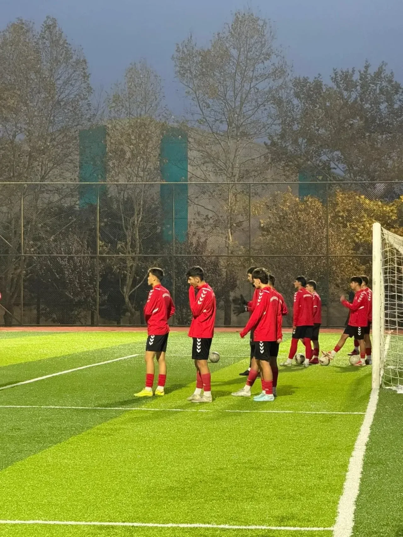 Pendikspor U17 Takımı, Galatasaray Maçına Hazır Pendikspor U17 Takımı, Galatasaray Maçına Hazır
