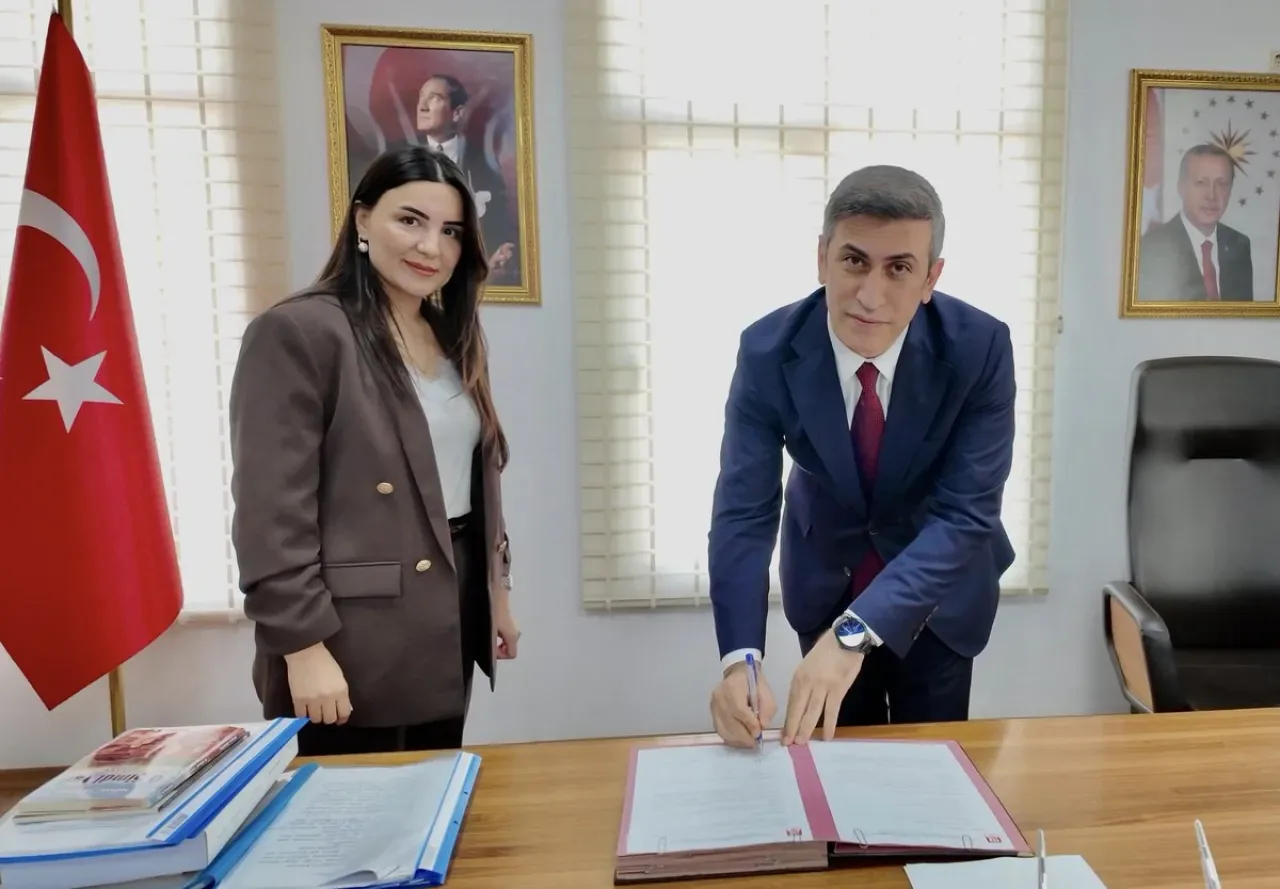 Yüreğir'de Öğrencilere Yönelik "Acil Durumda Tek Numara 112" Projesi Başlatıldı Yüreğir'de Öğrencilere Yönelik "Acil Durumda Tek Numara 112" Projesi Başlatıldı