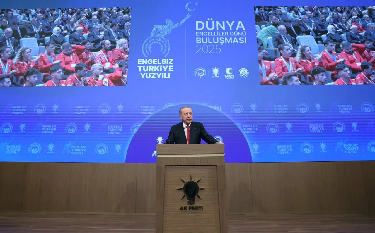 Cumhurbaşkanı Erdoğan'dan Engelliler Günü'nde Erişilebilirlik Ödülleri ve Anlamlı Mesaj Cumhurbaşkanı Erdoğan'dan Engelliler Günü'nde Erişilebilirlik Ödülleri ve Anlamlı Mesaj