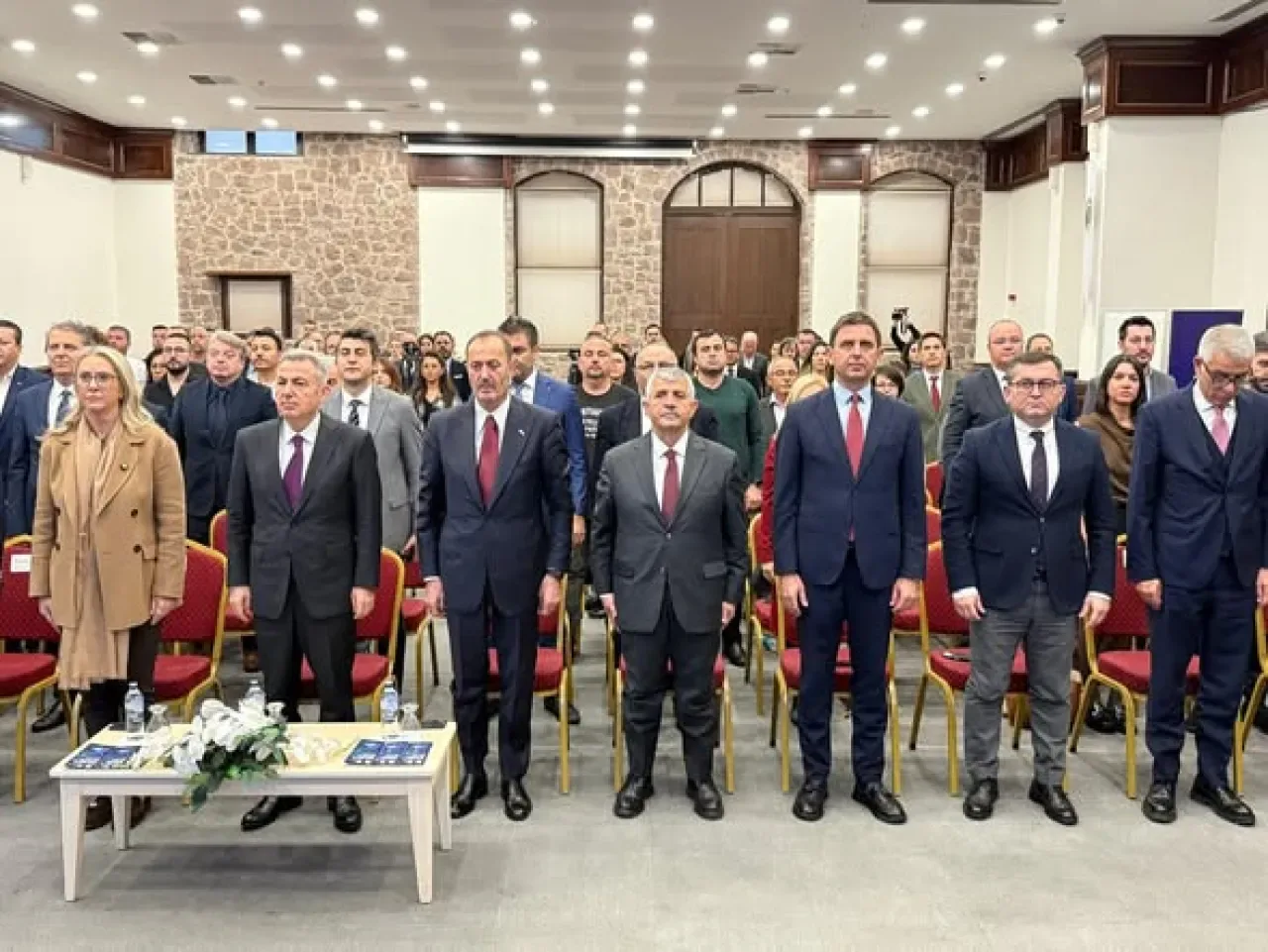 İzmir'de Kaynak Verimliliği Merkezi Tanıtıldı İzmir'de Kaynak Verimliliği Merkezi Tanıtıldı