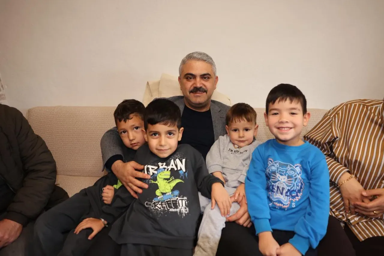 Alpu'da Gerçekleşen "Hayırlı Günler Komşum" ve "Derdin Derdimiz Sohbetleri" Programı Yoğun İlgi Gördü Alpu'da Gerçekleşen "Hayırlı Günler Komşum" ve "Derdin Derdimiz Sohbetleri" Programı Yoğun İlgi Gördü